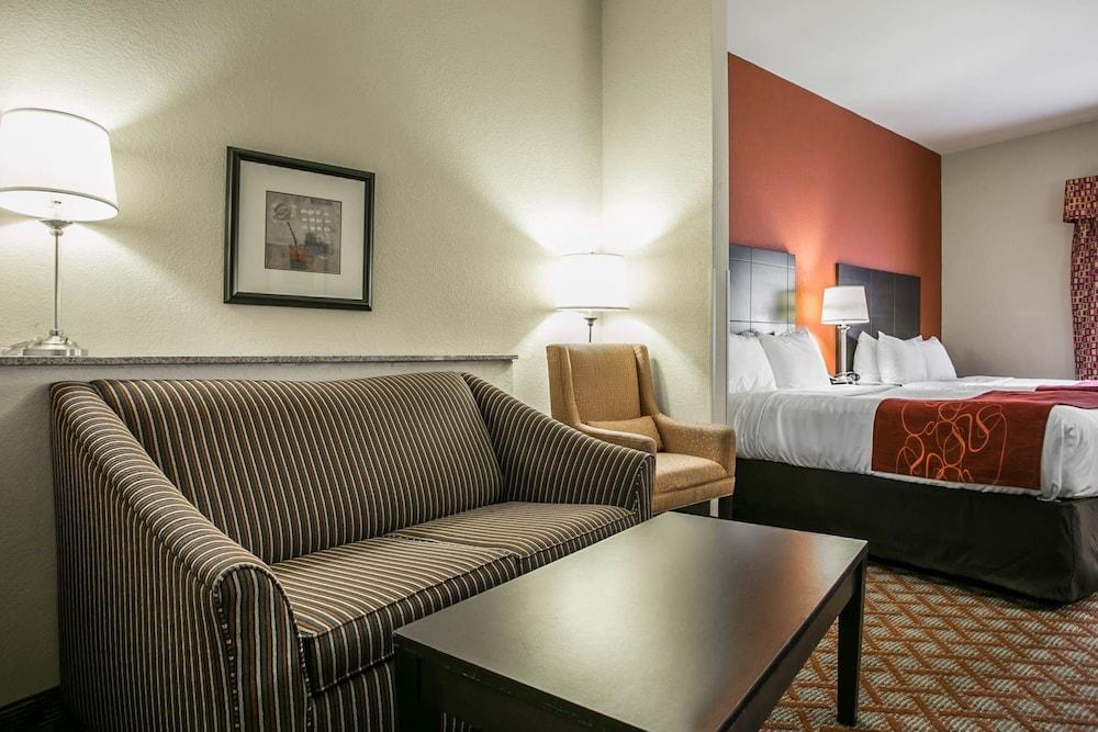Comfort Suites Columbia Northeast - Fort Jackson Экстерьер фото